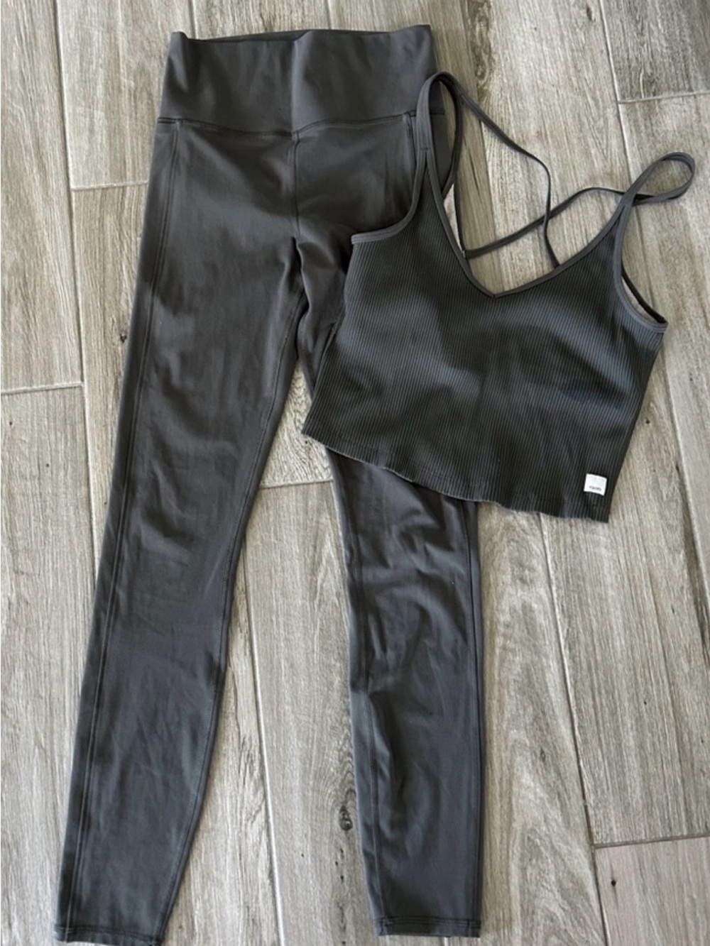 Vuori matching set